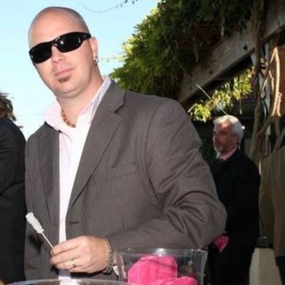 Meet your Posher, David - Picture 1 of 1